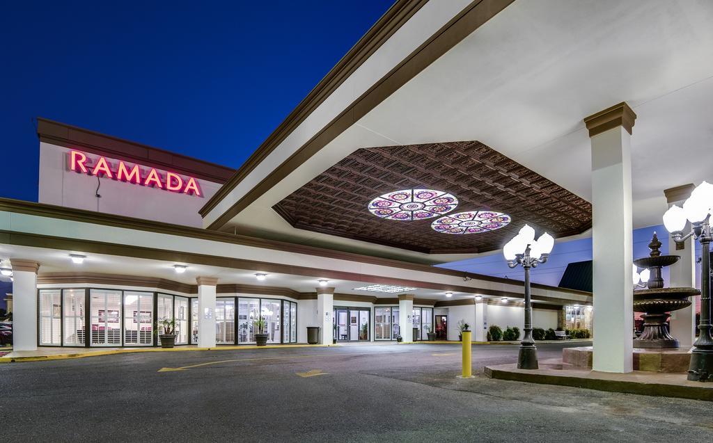 מלון Ramada By Wyndham Metairie New Orleans Airport מראה חיצוני תמונה